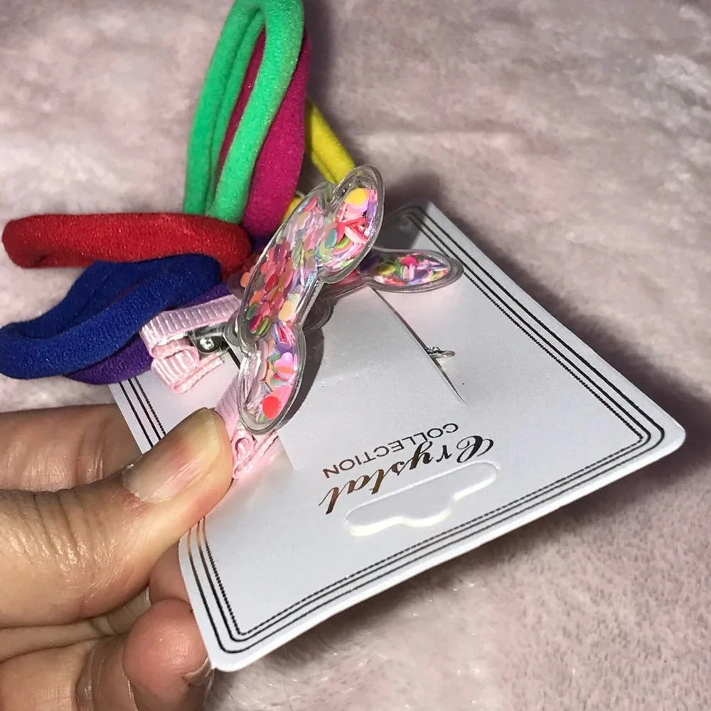 ✨✨5/$10✨✨ Crystal Collection Mouse Hair Clips and Colorful Hair Ties Set New